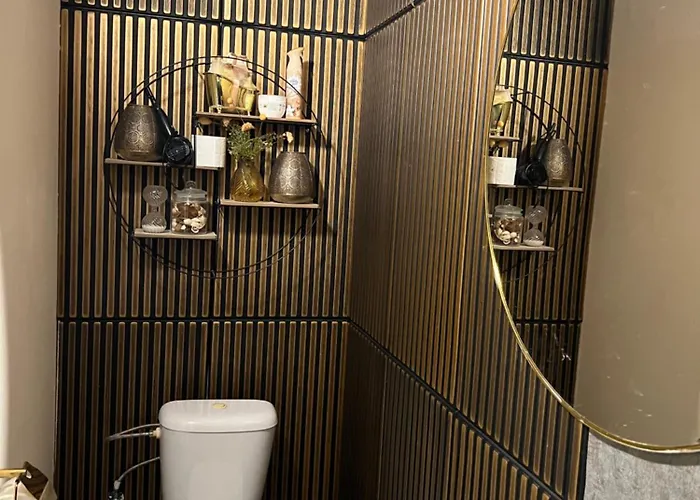 Appartement Csaky Palace 111 *